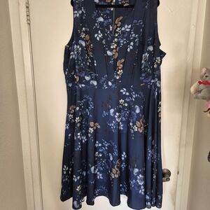 City Chic Navy Floral Dress